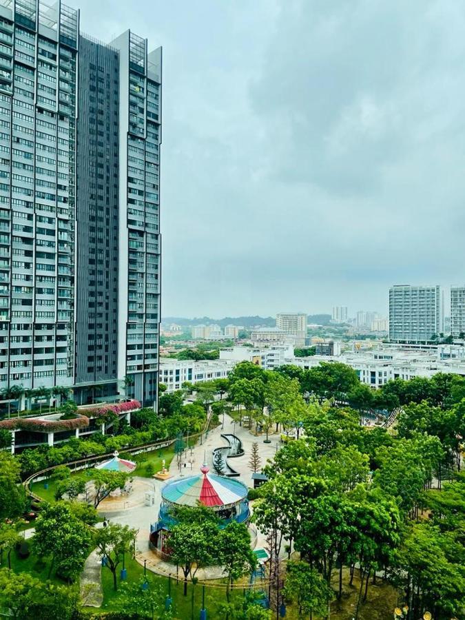 Homestay I-City Cantik, Tenang, Wifi, 4K Smart Tv, Netflix, Coway, Free Parking Shah Alam Ngoại thất bức ảnh