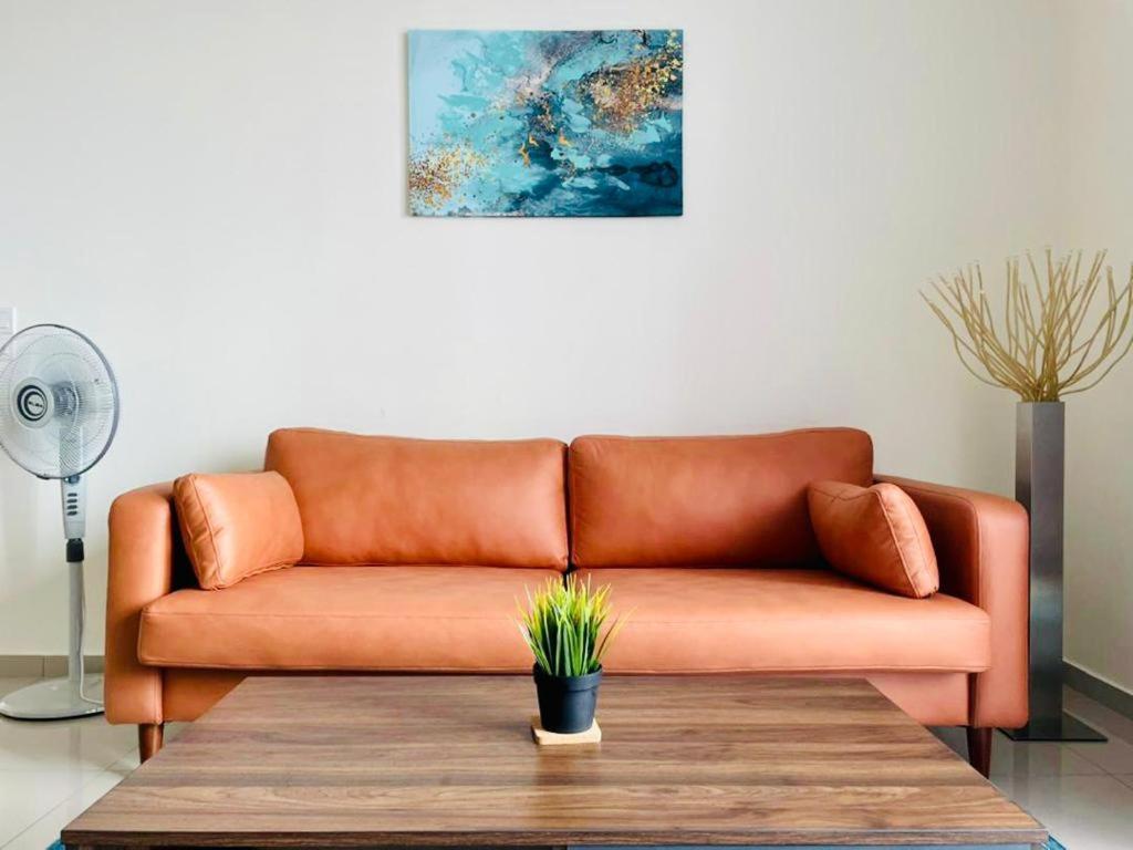 Homestay I-City Cantik, Tenang, Wifi, 4K Smart Tv, Netflix, Coway, Free Parking Shah Alam Ngoại thất bức ảnh