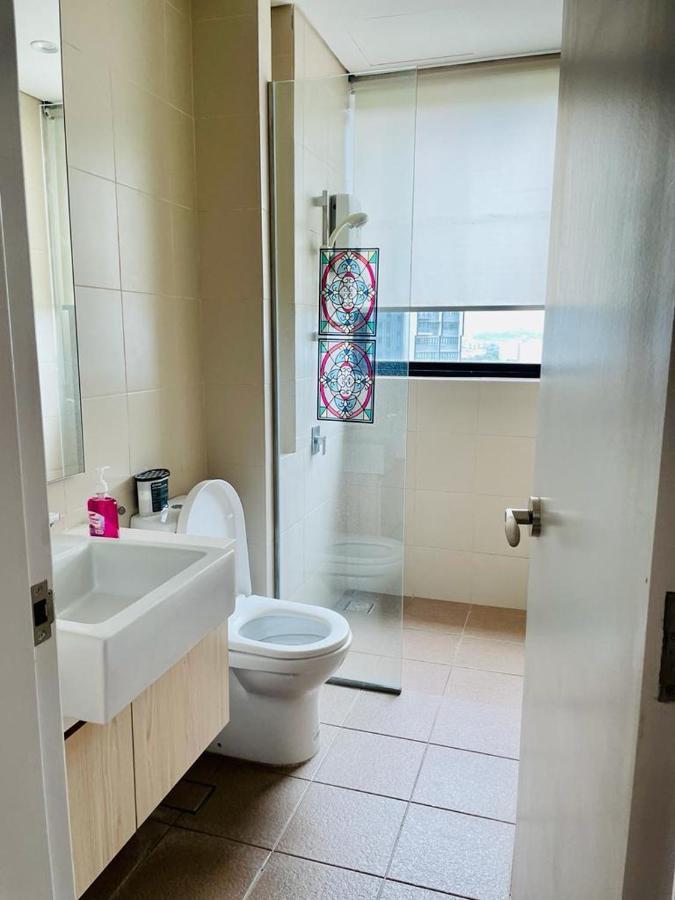 Homestay I-City Cantik, Tenang, Wifi, 4K Smart Tv, Netflix, Coway, Free Parking Shah Alam Ngoại thất bức ảnh